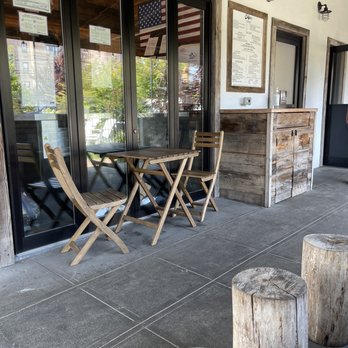 Callie's - Seating - Sandwiches Near Me - Queens, New York