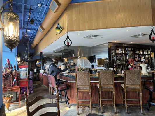 Pirate’s Paradise Grub N Grog by null