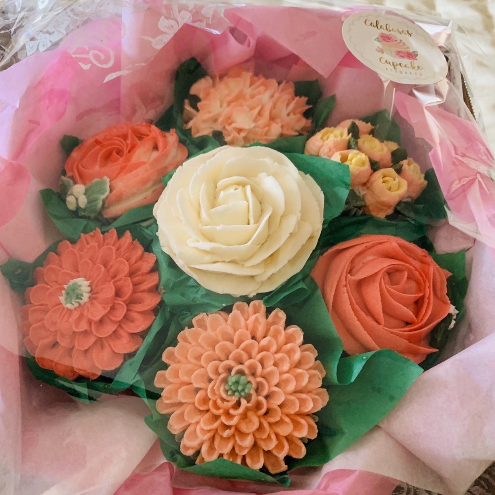 Calabasas Cupcake Bouquets - Cupcakes Near Me