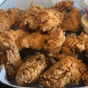 Monkey Town Brewing & Restaurant - Chattanooga - Pubs Near Me - Chattanooga, Tennessee Monkey Town Brewing & Restaurant - Chattanooga - Pubs Near Me - Chattanooga, Tennessee
