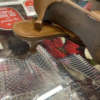 Robert Shoe Repairs & Alterations - Fast shoe repair! - Shoe Repair Near Me - San Diego, California