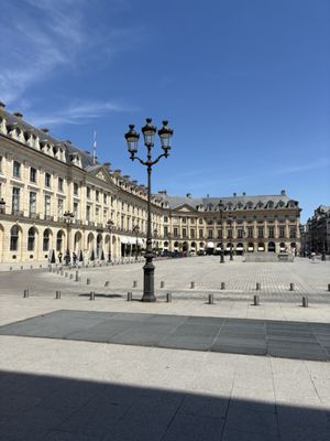 Le Petit Vendôme by null