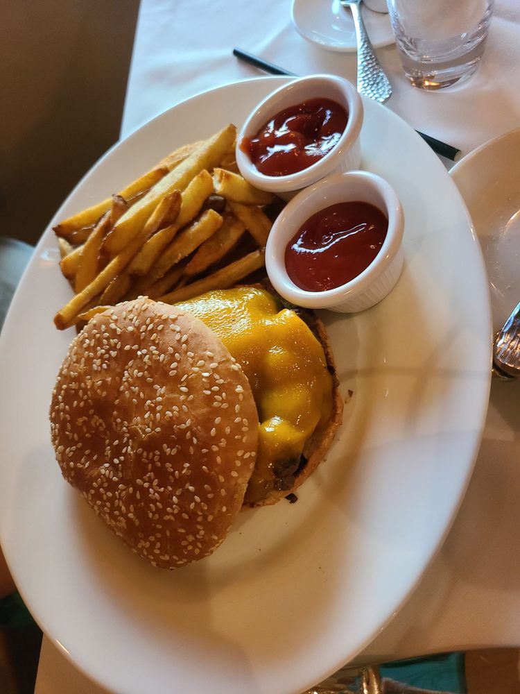 MOLASSES GRILL 64 Photos & 73 Reviews 63 S Main St, Halifax