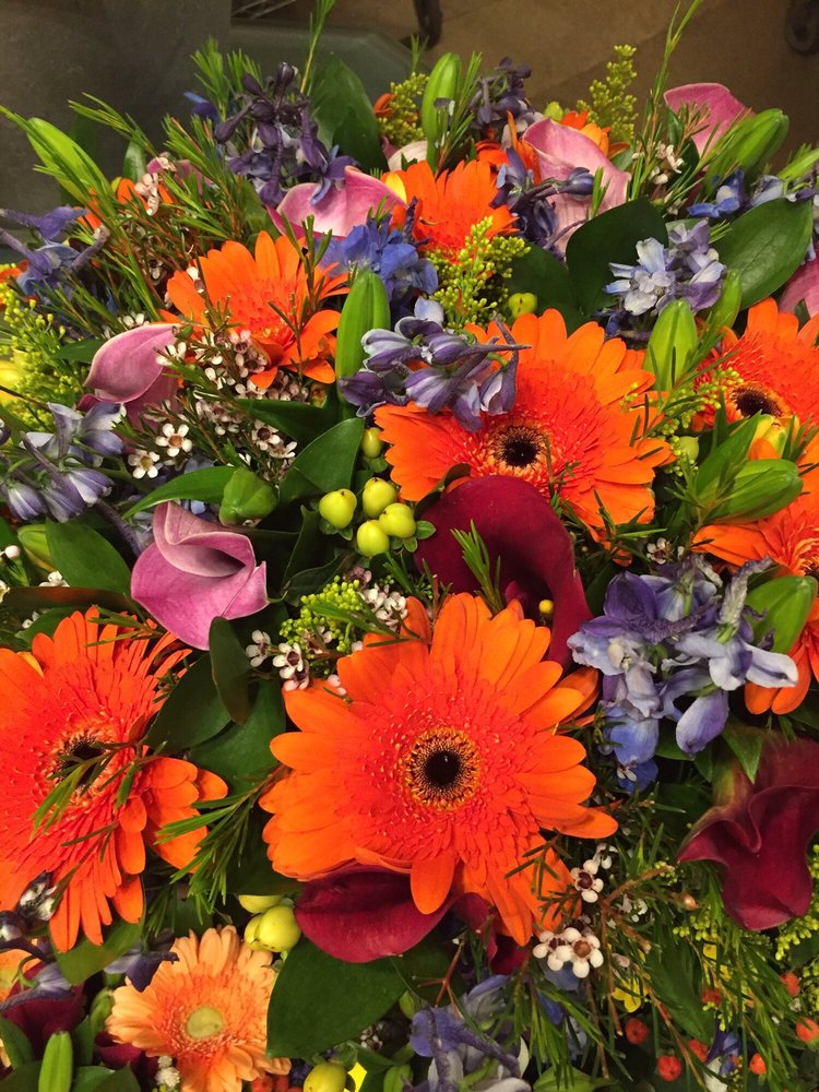 GRAND CENTRAL FLOWERS Updated September 2024 60 Grand Central