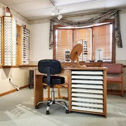 Mohawk Eyecare - Interior View