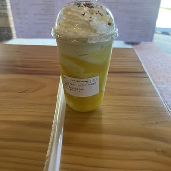 Ben Gong's Tea - Avocado cream slush - Bubble Tea Near Me - Centreville, Virginia