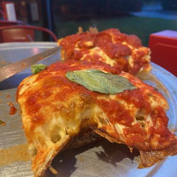 Polizzi’s Brick Oven - Detroit style deep dish half Margherita and half pepperoni. - Italian Near Me - Washington Township, New Jersey