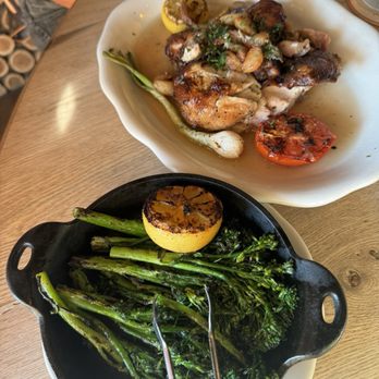 Goode Company Armadillo Palace - Broccolini and split chicken - Music Venues Near Me - Houston, Texas