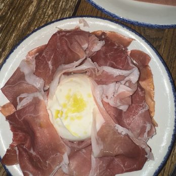 Rezdôra - Burrata - Italian Near Me - New York, New York Rezdôra - Burrata - Italian Near Me - New York, New York