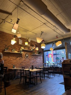 Odyssey Gastropub by null