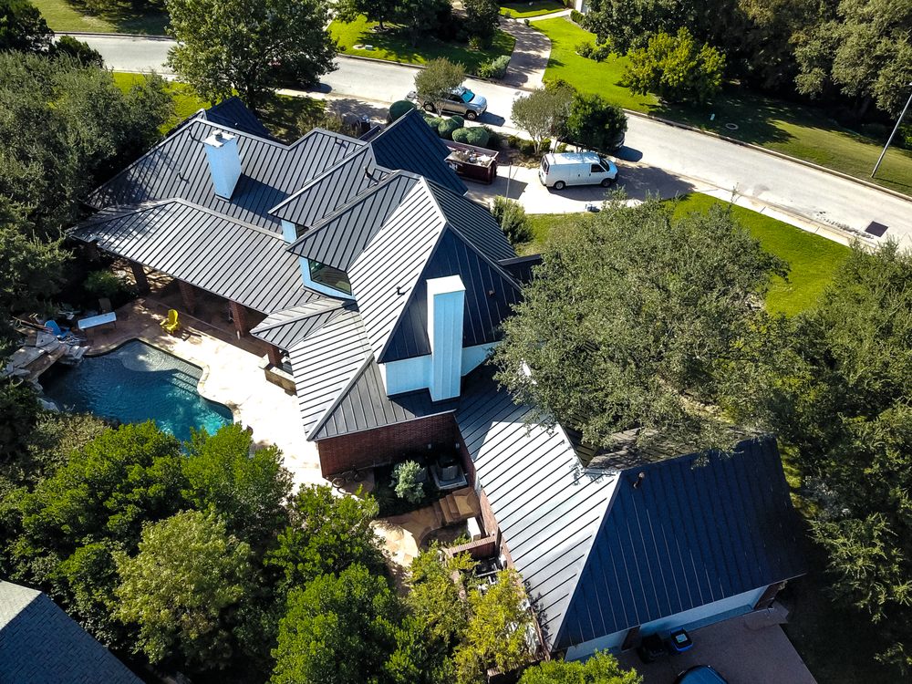 Slide of Vantage Roofing