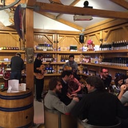 Marché de Noël des Champs Elysées - Wine bar with jazz guitarists