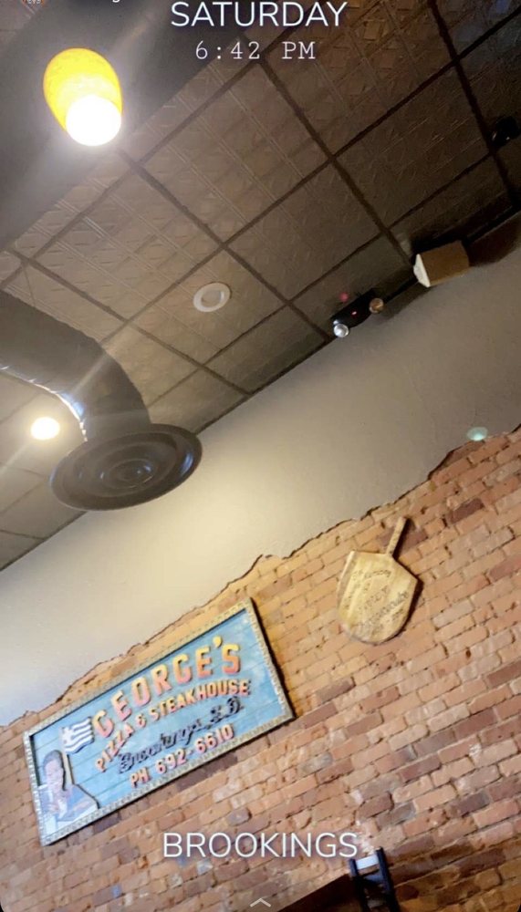 PIZZA Updated September 2024 15 Photos & 32 Reviews 311