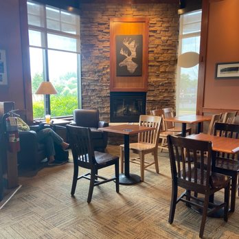 Caribou Coffee - Inside - Coffee & Tea Near Me - Medina, Minnesota Caribou Coffee - Inside - Coffee & Tea Near Me - Medina, Minnesota