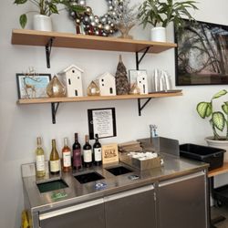 Mission Picnic - Interior
