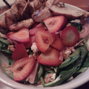 Wolf Creek Tavern - Spinach salad with grilled chicken - New American Near Me - Norton, Ohio Wolf Creek Tavern - Spinach salad with grilled chicken - New American Near Me - Norton, Ohio