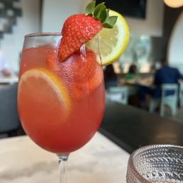 Strawberry Lemonade Strawberry Lemonade