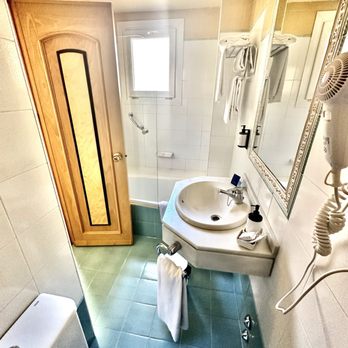 Macia Condor - Hotel Macia Condor - Hotels Near Me - Granada, GR