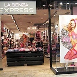 La Senza Girl