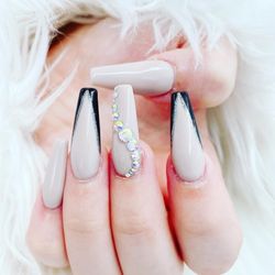 Sunshine Nail spa