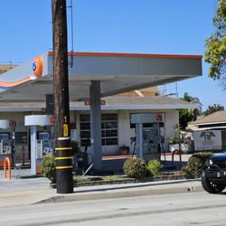 76 Torrance