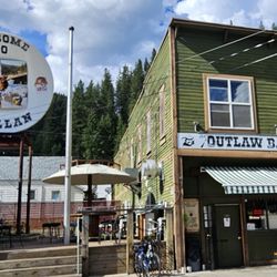 Outlaw Bar & Grill - Outlaw Bar