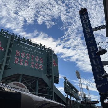 Fenway Park - Stadiums & Arenas Near Me - Boston, Massachusetts