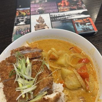 Asiatique Eatery - Tonkatsu Thai Yellow Curry - Asian Fusion Near Me - Ventura, California Asiatique Eatery - Tonkatsu Thai Yellow Curry - Asian Fusion Near Me - Ventura, California