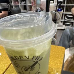 Coconut matcha...YUM! Feelin like a princess in here Coconut matcha...YUM! Feelin like a princess in here