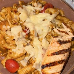 Amelia's Lounge - Calabrian pesto pasta with salmon