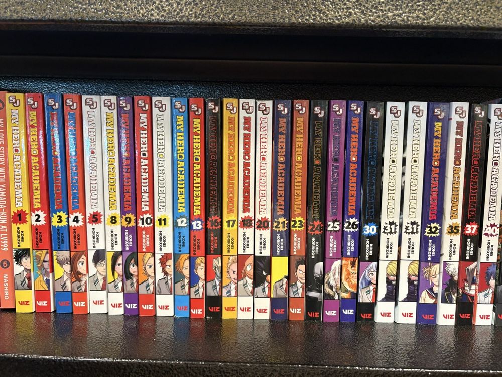 Barnes & Noble 2145 Logo