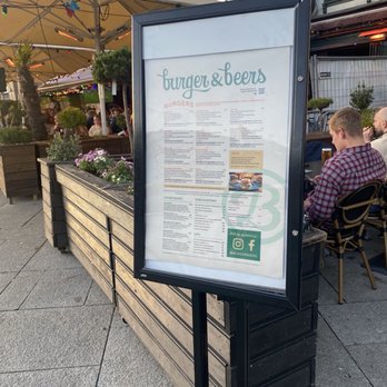 burger&beer - Beer Bar Near Me - Stavanger, 11