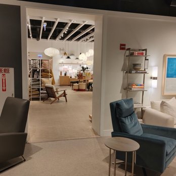 Room & Board - Furniture Stores Near Me - Chicago, Illinois