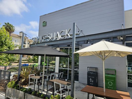 Shake Shack Mission Valley by null