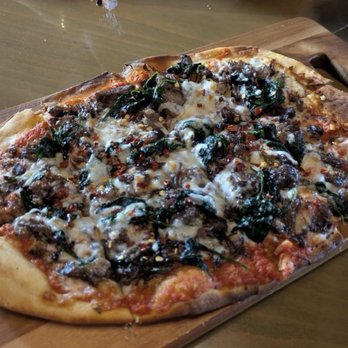 Carson Kitchen - Short rib flatbread - New American Near Me - Las Vegas, Nevada Carson Kitchen - Short rib flatbread - New American Near Me - Las Vegas, Nevada