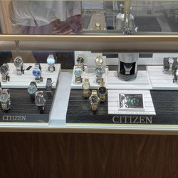 Creek Jewelers - Wide watch display