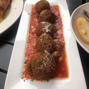 Tresca - Italian Near Me - Boston, Massachusetts