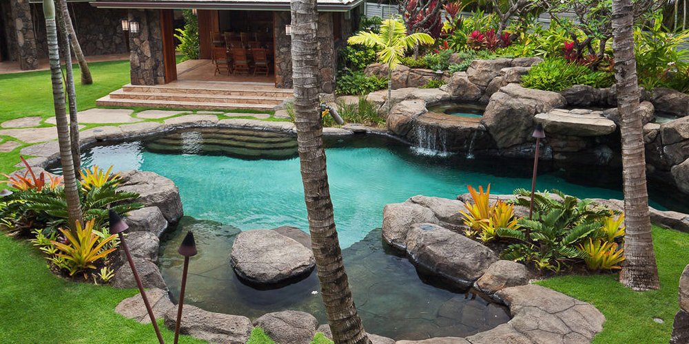 Slide of Mauka Solutions