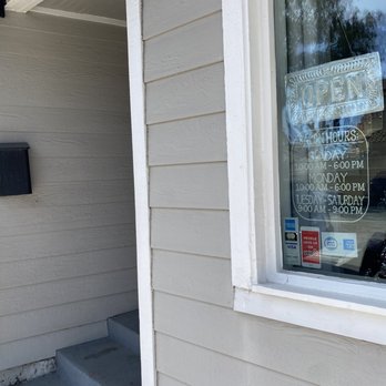 Simple glow skincare - Outside of SimpleGlow - Skin Care Near Me - Fountain Valley, California Simple glow skincare - Outside of SimpleGlow - Skin Care Near Me - Fountain Valley, California