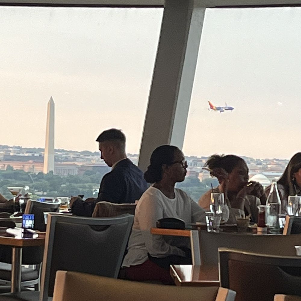 Skydome Restaurant - Washington monument - Lounges Near Me - Arlington, Virginia
