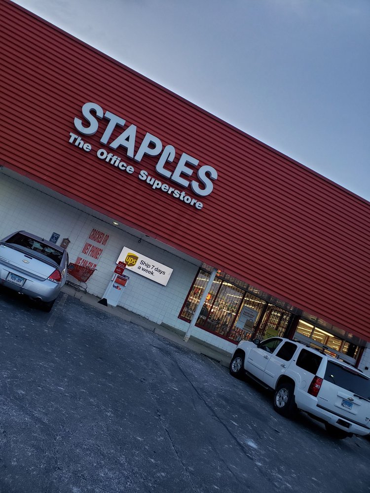 STAPLES Updated September 2024 19 Photos 672 Queen St