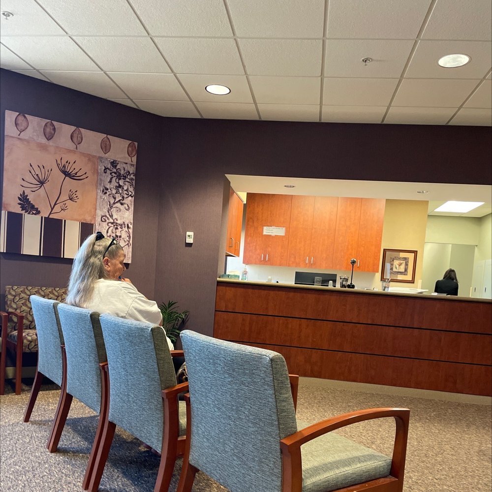 MIDWEST GASTROINTESTINAL ASSOCIATES PC Updated October 2024 17001