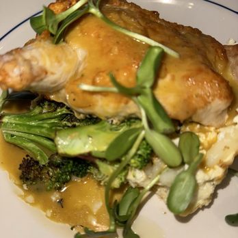 curATE cafe - Grilled chicken - New American Near Me - Manchester, Vermont curATE cafe - Grilled chicken - New American Near Me - Manchester, Vermont