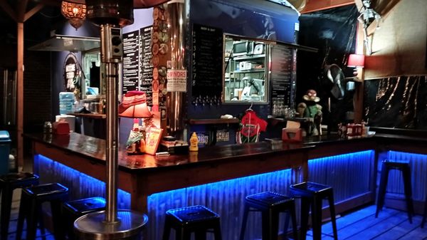 Moore Food & Co. by null