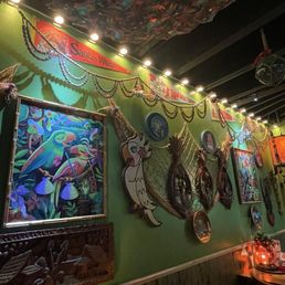 Tropical wall decor Tropical wall decor