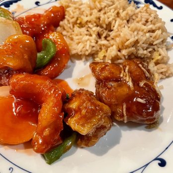 Tea Garden - Sweet and sour chicken is always my favorite! - Chinese Near Me - Arvada, Colorado
