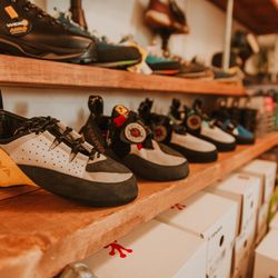 Kumpfy Shoes & Repair - Kumpfy Shoes & Repair