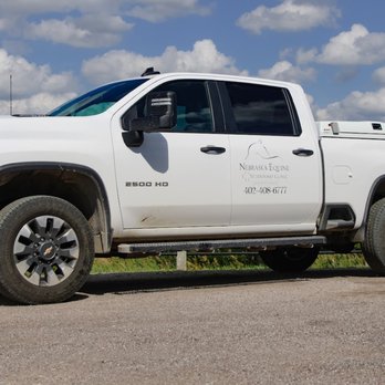 Nebraska Equine Veterinary Clinic - We provide mobile and clinical equine medical care to our patients. - Veterinarians Near Me - Omaha, Nebraska Nebraska Equine Veterinary Clinic - We provide mobile and clinical equine medical care to our patients. - Veterinarians Near Me - Omaha, Nebraska