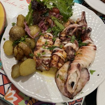 Lisboa Tu & Eu - Portuguese Near Me - Lisbon, 11