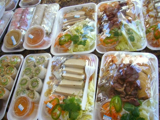 Lee's Sandwiches by null